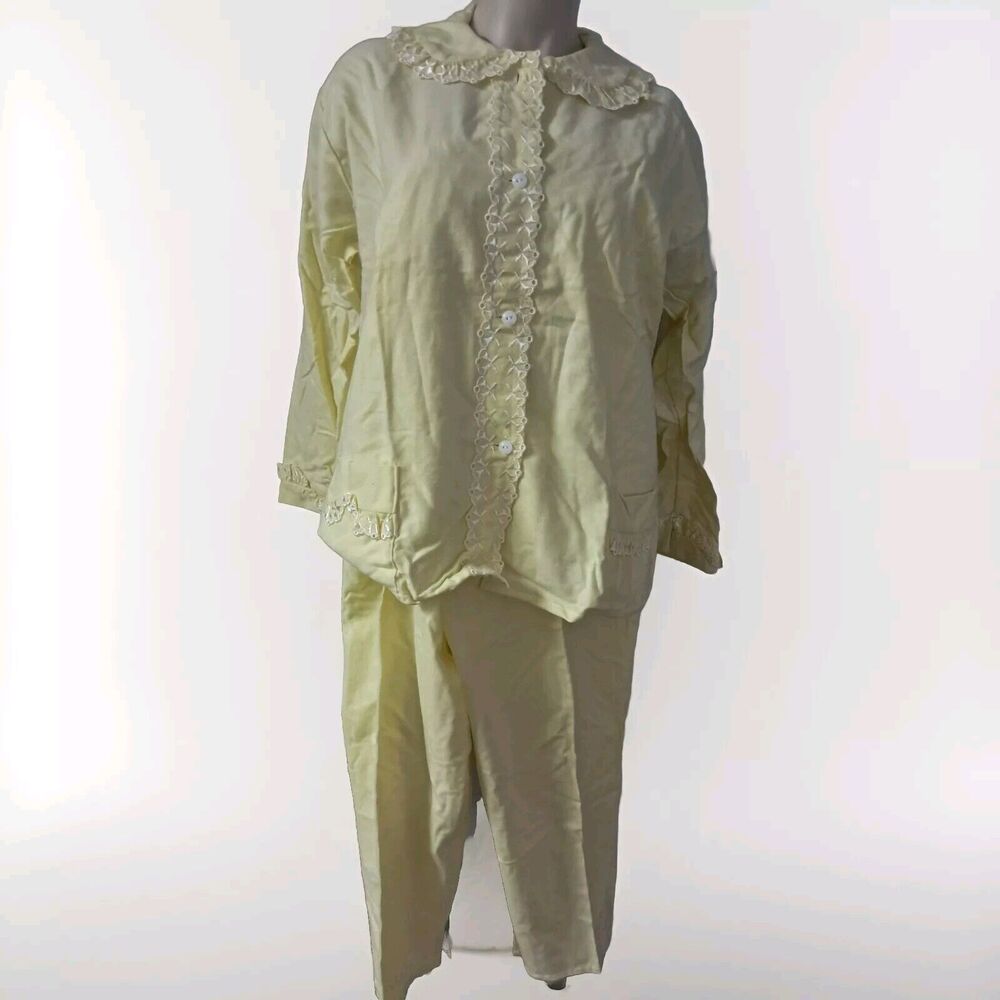 NWOT Vintage Tulip Yellow Pajama Top and Pants M / 8 cutest granny core